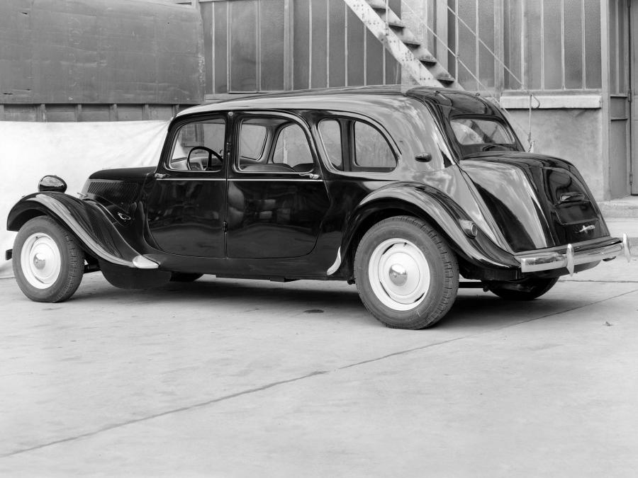  Citroen Traction Avant Commerciale 1954 года  (фото 11 из 11)